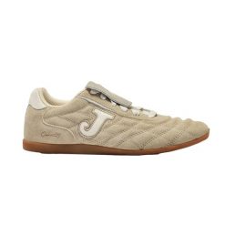 Buty sportowe damskie Joma C.Calcio 2626. Brązowe buty treningowe Joma, bez wzorów, bez zapięcia, na fitness i siłownię. Za 326.00 zł.