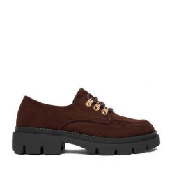 Półbuty JENNY. Brązowe półbuty wsuwane Jenny, bez wzorów, bez obcasa, na płaskiej podeszwie. Za 149.99 zł.