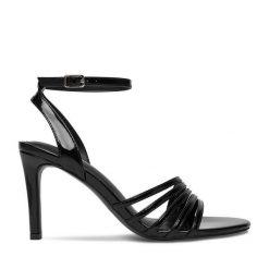 Sandały JENNY. Czarne sandały Jenny, bez wzorów, bez obcasa, na szpilce, bez zapięcia. Za 129.99 zł.
