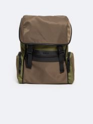 Plecak unisex miejski khaki Marcello 303. Zielone plecaki BIG STAR, bez wzorów, bez dodatków. W wyprzedaży za 139.99 zł.