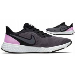 Buty do biegania damskie Nike Revolution 5. Brązowe buty do biegania Nike, bez wzorów, bez zapięcia, do biegania, nike revolution. Za 216.99 zł.