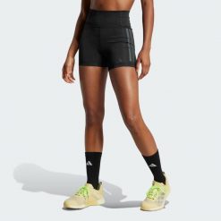 Legginsy Optime 3-Stripes 1/4 Short. Czarne legginsy adidas, bez wzorów, z materiału, sportowe, krótkie. W wyprzedaży za 159.20 zł.