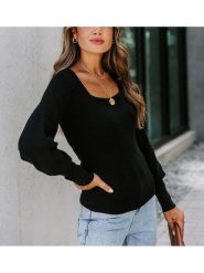 Milan Kiss Sweter w kolorze czarnym rozmiar: S. Czarne swetry Milan Kiss, s, bez wzorów, bez ramiączek. Za 141.85 zł.