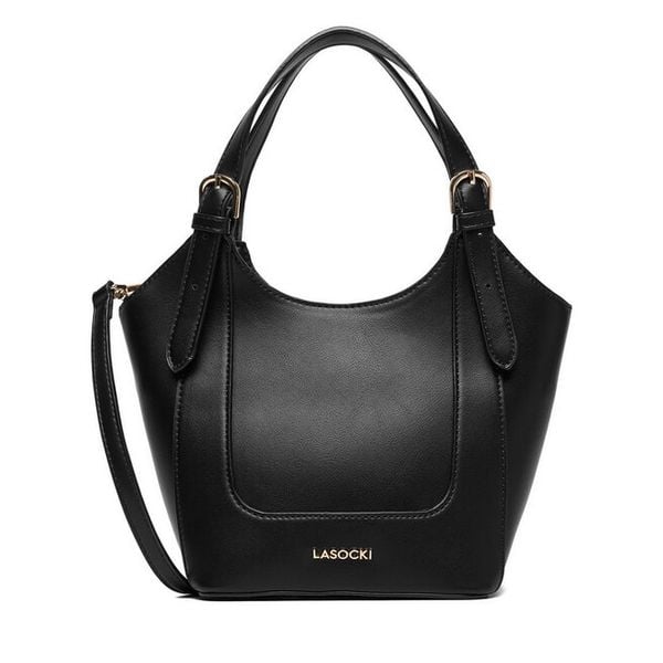 Torebka Lasocki. Czarne torebki klasyczne Lasocki, bez wzorów, klasyczne, bez dodatków. Za 159.99 zł.