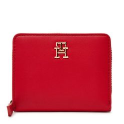 Mały Portfel Damski Tommy Hilfiger. Czerwone portfele Tommy Hilfiger, bez wzorów. Za 219.99 zł.