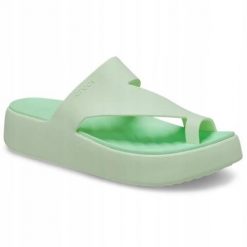 Klapki Dla Dorosłych Crocs Getaway Platform Toe Loop. Brązowe klapki Crocs, bez wzorów, z materiału, bez obcasa, bez zapięcia. Za 199.99 zł.