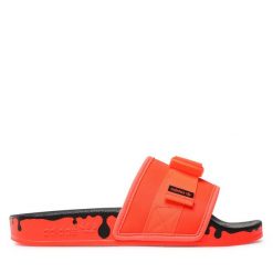 Klapki adidas. Brązowe klapki adidas, bez wzorów, sportowe, bez obcasa, bez zapięcia. Za 259.99 zł.