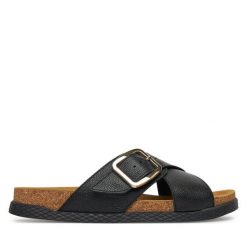 Klapki Lasocki. Czarne klapki Lasocki, bez wzorów, bez obcasa, bez zapięcia. Za 159.99 zł.