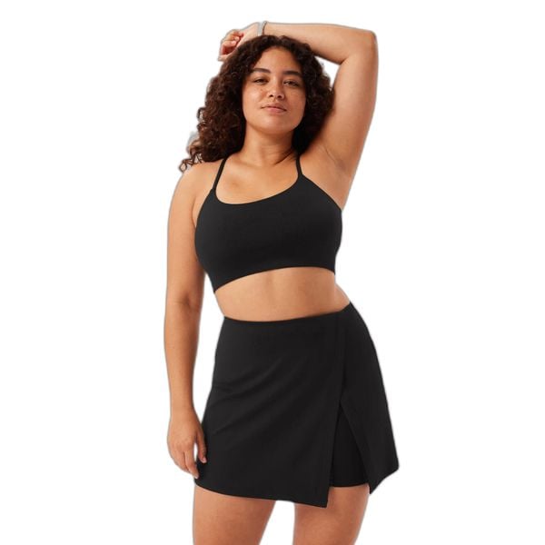 Biustonosz koronkowy damski Girlfriend Collective Float Juliet. Czarne biustonosze sportowe GIRLFRIEND COLLECTIVE, bez wzorów, z koronki. Za 253.50 zł.