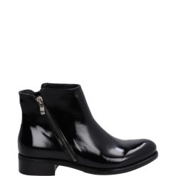 LAKIEROWANE BOTKI 70661 TOSCA NERO. Botki Venezia, bez wzorów, z lakierowanej skóry, bez obcasa, bez zapięcia. Za 249.00 zł.
