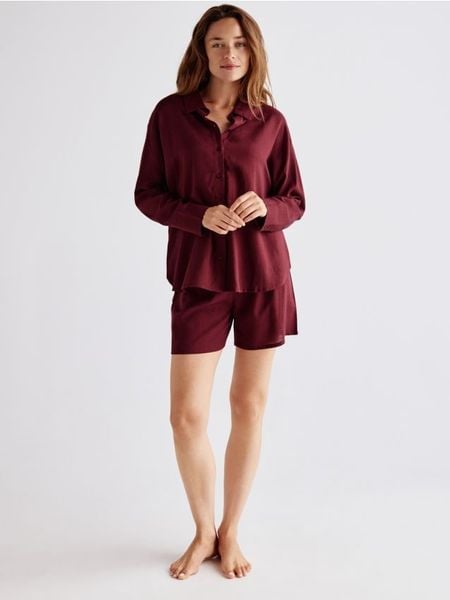 Dwuczęściowa piżama z dodatkiem lnu - fioletowy. Fioletowe piżamy Reserved, l, bez wzorów, z tkaniny, bez kołnierzyka, bez ramiączek. W wyprzedaży za 65.99 zł.