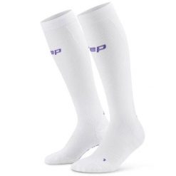 Damskie długie skarpety kompresyjne sportowe Core Ultralight CEP. Białe skarpetki CEP, bez wzorów, z elastanu. Za 199.00 zł.