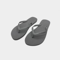 Japonki damskie na plażę Outhorn OTHWSS24FFLIF160. Szare japonki Outhorn, bez wzorów, z gumy, klasyczne. Za 34.99 zł.