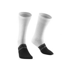 Skarpetki Mavic Essential High. Czerwone skarpetki MAVIC, bez wzorów. Za 111.00 zł.