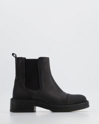 SZTYBLETY DAMSKIE 231051 BLACK. Czarne botki Venezia, bez wzorów, ze skóry, bez obcasa, bez zapięcia. Za 199.00 zł.