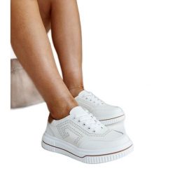 Beżowe skórzane buty sportowe beżowy. Brązowe buty treningowe bez wzorów, bez zapięcia. Za 171.24 zł.