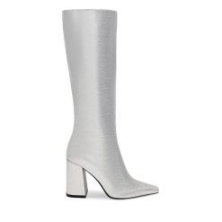 Kozaki Nine West. Szare kozaki Nine West, bez wzorów, bez obcasa, na słupku, bez zapięcia. Za 329.99 zł.