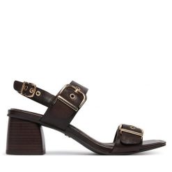 Sandały Tamaris. Brązowe sandały Tamaris, bez wzorów, bez obcasa, na słupku, bez zapięcia. Za 369.99 zł.