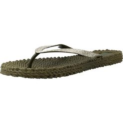 Sandały ILSE JACOBSEN CHEERFUL01 Zielony. Zielone sandały Ilse Jacobsen, bez wzorów, z gumy, bez obcasa, bez zapięcia. Za 152.99 zł.