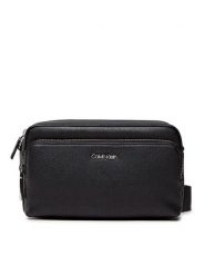 Calvin Klein Torebka Ck Must Camera Bag Lg Epi Mono K60K609895 Czarny. Czarne listonoszki Calvin Klein, bez wzorów, ze skóry, bez dodatków. Za 549.99 zł.