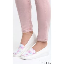 Biało-Fioletowe Mokasyny Ocean Drive. Mokasyny marki Born2be. Za 49.99 zł.