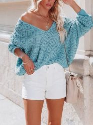 Milan Kiss Sweter w kolorze błękitnym rozmiar: S. Niebieskie swetry Milan Kiss, s, bez wzorów, bez ramiączek. Za 184.95 zł.