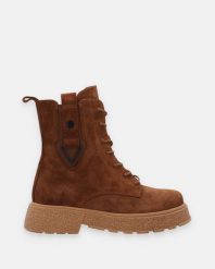 BRĄZOWE WORKERY Z ZAMSZU 0010956S 038 TAN. Brązowe botki Venezia, bez wzorów, ze skóry, bez obcasa, bez zapięcia. Za 289.00 zł.