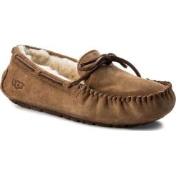 Kapcie UGG - W Dakota 5612 W/Che. Kapcie marki UGG. Za 469.00 zł.