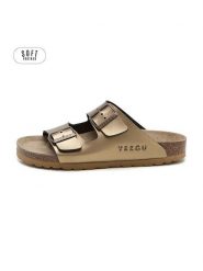 Teegu Klapki w kolorze brązowym rozmiar: 39. Brązowe klapki teegu, bez wzorów, klasyczne, z otwartym noskiem, bez obcasa, bez zapięcia. Za 121.99 zł.