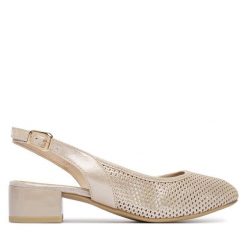 Czółenka Caprice. Brązowe czółenka Caprice, bez wzorów, bez obcasa, bez zapięcia. Za 339.99 zł.