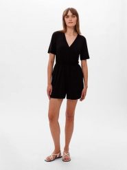 Les Lunes Kombinezon "Maryleene" w kolorze czarnym rozmiar: M. Czarne kombinezony Les Lunes, m, bez wzorów, bez kołnierzyka, bez ramiączek. Za 165.99 zł.