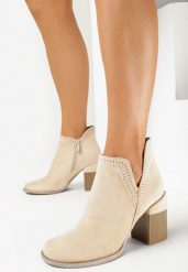 Beżowe Botki Fenan. Brązowe botki Born2be, z aplikacjami, boho, z okrągłym noskiem, bez obcasa, na obcasie, bez zapięcia. W wyprzedaży za 67.49 zł.