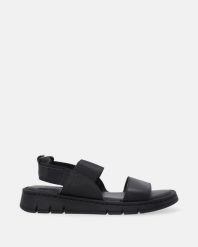 SANDAŁY DAMSKIE W KOLORZE CZARNYM 4622 101 BLACK. Czarne sandały Venezia, bez wzorów, ze skóry, bez obcasa, bez zapięcia. Za 229.00 zł.