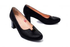 BIOECO BY ARKA 6192 0769 czarny, czółenka damskie. Czarne czółenka Bioeco by Arka, bez wzorów, ze skóry, bez obcasa, na obcasie, bez zapięcia. Za 142.45 zł.