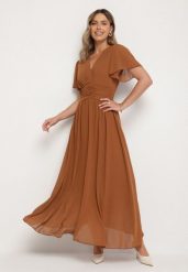 Brązowa Kopertowa Sukienka Maxi z Gumką w Pasie Narlin. Brązowe sukienki Born2be, na co dzień, s, bez wzorów, z jeansu, klasyczne, bez kołnierzyka, bez ramiączek, maxi, kopertowe. W wyprzedaży za 118.99 zł.