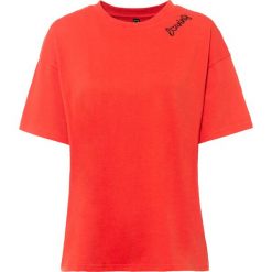 T-shirt z haftem. Czarne t-shirty bonprix, bez wzorów, bez kołnierzyka, bez ramiączek. Za 54.99 zł.