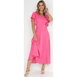 Fuksjowa Rozkloszowana Sukienka Zdobiona Falbanami Emilienne. Czerwone sukienki Born2be, na co dzień, m, z aplikacjami, z jeansu, eleganckie, bez kołnierzyka, bez ramiączek, maxi, proste. W wyprzedaży za 93.49 zł.