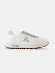 Buty damskie Le Coq Sportif Racerone_2. Niebieskie buty treningowe Le Coq Sportif, bez wzorów, z materiału, bez zapięcia, trekkingowe. Za 313.00 zł.