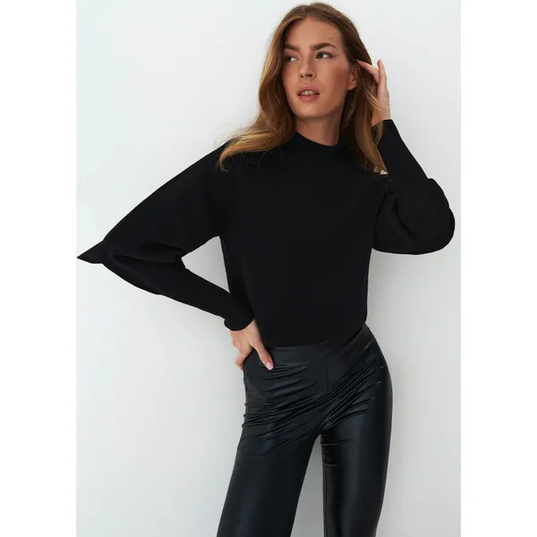 Gładki sweter ze stójką - Czarny. Czarne swetry Mohito, l, bez wzorów, bez ramiączek. Za 109.99 zł.