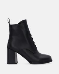 SKÓRZANE BOTKI NA OBCASIE 53C0205 BLACK. Czarne botki Venezia, bez wzorów, ze skóry, bez obcasa, na obcasie, bez zapięcia. Za 319.00 zł.