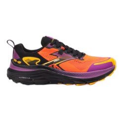 Buty do biegania Joma TR-5 2507 pomarańczowe. Brązowe buty do biegania bez wzorów, z gumy, bez zapięcia, do biegania. Za 651.94 zł.