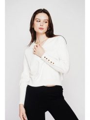 C& Jo Sweter w kolorze białym rozmiar: 36. Białe swetry C& Jo, bez wzorów, ze splotem, klasyczne, bez ramiączek. Za 167.28 zł.