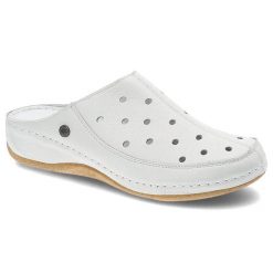 Klapki damskie Pollonus, perforowana skórzana cholewka zapewniająca przewiewność wsuwany fason ułatwiający zakładanie, biały floter, 5-1408-007. Białe klapki Pollonus, bez wzorów, ze skóry, klasyczne, bez obcasa, bez zapięcia. Za 179.00 zł.
