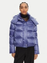 Patrizia Pepe Kurtka puchowa 2O0050 A9M0 Fioletowy Regular Fit. Fioletowe kurtki Patrizia Pepe, m, bez wzorów, z puchu, bez kaptura. Za 1,319.00 zł.