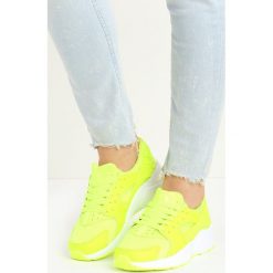 Limonkowe Buty Sportowe Peris. Buty treningowe marki KALENJI. Za 79.99 zł.