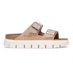 BIRKENSTOCK Arizona Chunky LEVE Warm Sand Klapki damskie. Brązowe klapki Birkenstock, bez wzorów, z materiału, eleganckie, bez obcasa, na platformie, bez zapięcia. Za 499.99 zł.