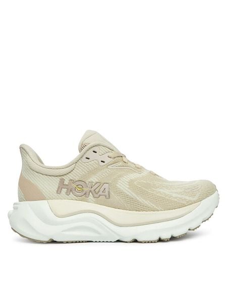 Hoka Buty do biegania Arahi 8 1168691 Beżowy. Brązowe buty do biegania HOKA, bez wzorów, z materiału, bez zapięcia, do biegania. Za 599.99 zł.