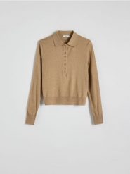 Sweter polo z domieszką wełny - beżowy. Brązowe swetry Reserved, l, bez wzorów, z dzianiny, bez ramiączek. W wyprzedaży za 69.99 zł.