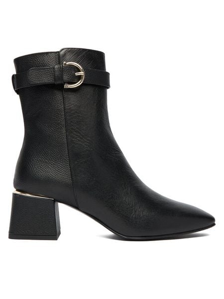 Aigner Botki 1252300 Czarny. Czarne botki Aigner, bez wzorów, ze skóry, bez obcasa, na słupku, bez zapięcia. Za 1,459.00 zł.