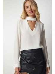 Happiness Istanbul Bluzka w kolorze białym rozmiar: 36. Białe bluzki Happiness Istanbul, bez wzorów, bez kołnierzyka, bez ramiączek. Za 65.99 zł.